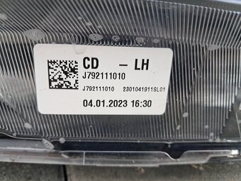 Ľavý predný svetlomet Kia Ceed - 2
