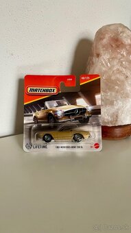 Automodely 1:64 - 2