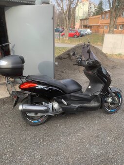 Yamaha x-max 125 - 2
