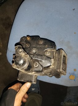 Rozpredám motor cagiva125 +niake dieli - 2