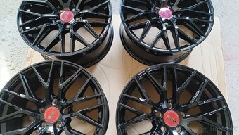 R18 5x114,3 mm ALU disky MAM čierne - 2