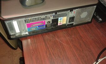 Počítač W7 Profesionál Optiplex DELL - 2