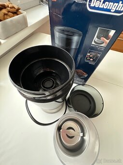 mlyncek na kavu delonghi - 2