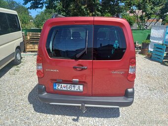 Citroen berlingo 1,6 hdi 68 kw , 2011 rok - 2