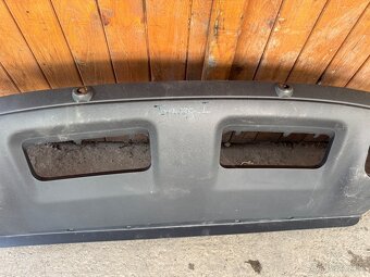 VW Touareg I 2006- predny spoiler náraznika (nový) - 2