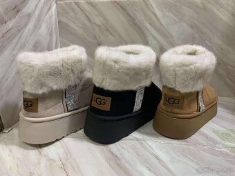 Ugg hunaté Kremové - 2