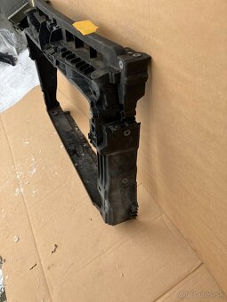 chladicova stena vw Golf Sportsvan chladicovka 2.0 - 2