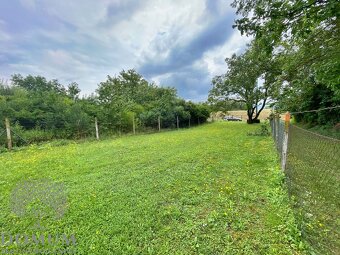 Rekreačný / stavebný pozemok 1153m2 v Novom Meste n/V - 2