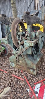 Sadzač  zemiakov  český - 2