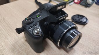 Predám fotoaparát Sony - 2