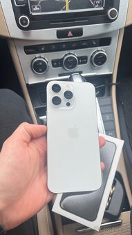 iPhone 15 Pro Max 256Gb - 2