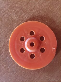 Tanieriky prichytové - 2