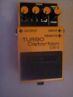 BOSS DS2 Turbo Distortion - 2