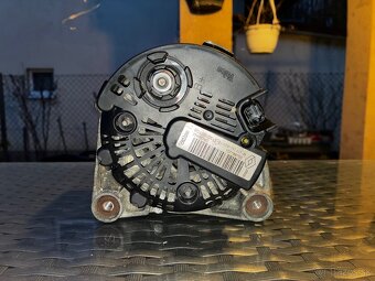 Alternator z motora k9k 724,722,728 - 2