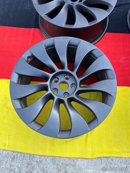 Tesla Model Y 21" Überturbine - 2