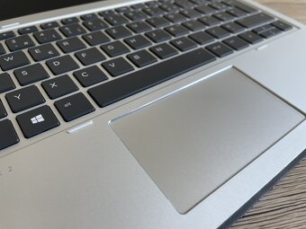 stylovka HP Elite X2 - i7 8.gen, 3k LCD 3000x2000 - 2