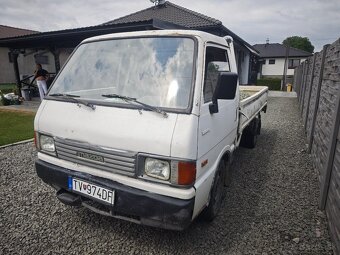 Mazda e2200 Valník - 2