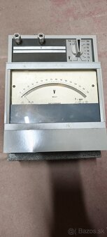Analogovy laboratorny Voltmeter - 2