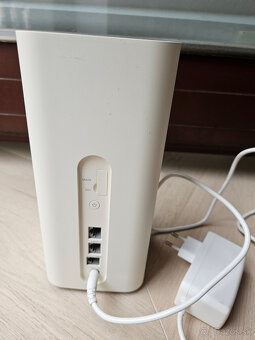 Huawei B818 SIM WiFi router 4G LTE 1600 Mbps CAT19 5G WI-FI - 2