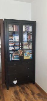 knižnica Hemnes IKEA - 2