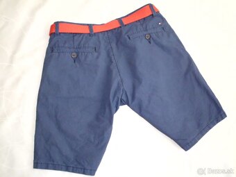 Tommy Hilfiger pánske krátke chino nohavice S-M (34) - 2
