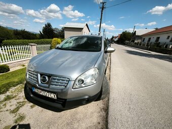 Nissan Qashqai - 2