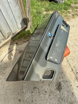 Bmw e46 kufor dvere - 2
