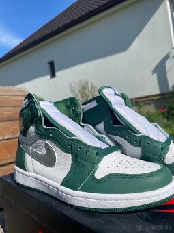 Nike Air Jordan 1 High OG Gorge Green - 2