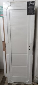 Dvere vchodove, použité i zabalené - 2