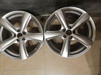 Volswagen skoda 17" - 2
