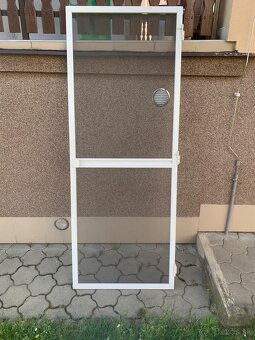 Predám hliníkové sieťkove dvere na balkón - 2