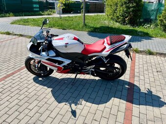 YAMAHA R1-RN19-yzf - 2