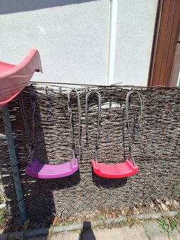 Predám šmykľavku a dve hojdačky - 2