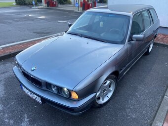 2x BMW E34 528i Touring - 2
