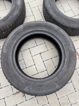 Predám zimné pneumatiky 215/65 r17 Continental - 2