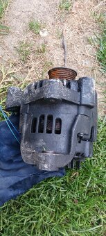 Predám alternator na bmw e46 2.0d - 2