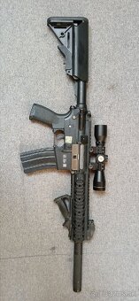 Predám airsoft M4 DMR - 2