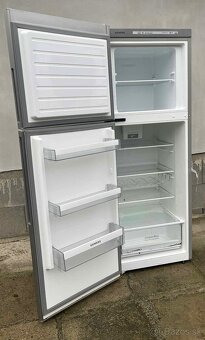 Predám chladničku s mraznickou Siemens - 2