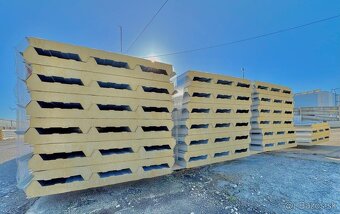 Sendvičove PUR panely, PVC fólia a trapez- ZĽAVA - 2