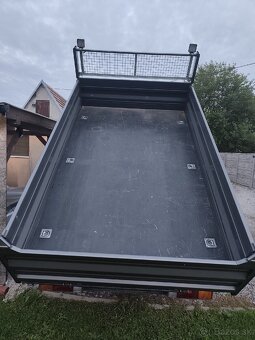 Predám Hyundai valník sklapač H1 2.5tdi 73kw, - 2