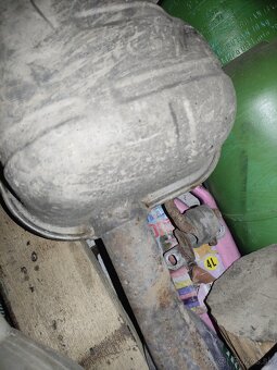 Výfuk Seat Leon 1 zadná časť - 2