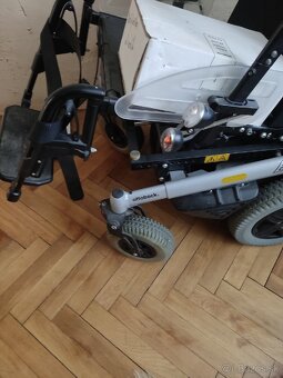 Predám elektrický invalidný vozik - 2