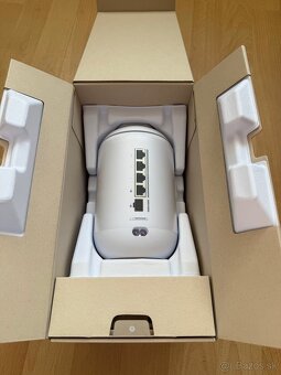 Predám UniFi UDR 7 - 2