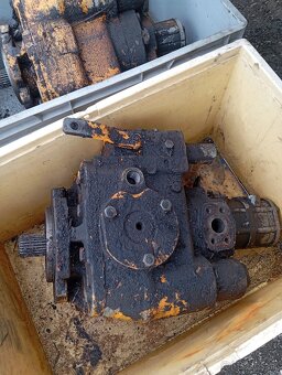 Hydromotory SPV 23 UDS MOTOR ZETOR - 2