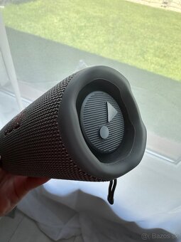 JBL flip 6 pokazeny - 2