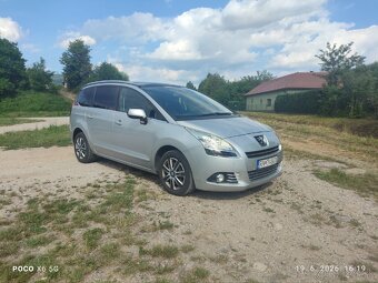 Peugeot 5008 - 2