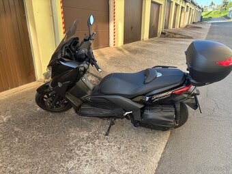 Predám Yamaha xmax 400 - 2