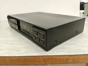 Tesla MC 902 - 2