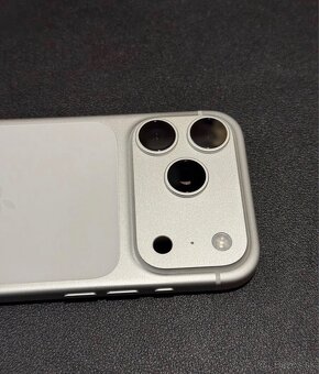 iPhone 17 Pro 256gb Silver - 2