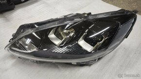 Ford Kuga III 3 2019 - predne svetlo, lampa, LED, Full LED - 2